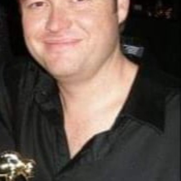 Meet your Posher, Tom - Picture 7 of 7